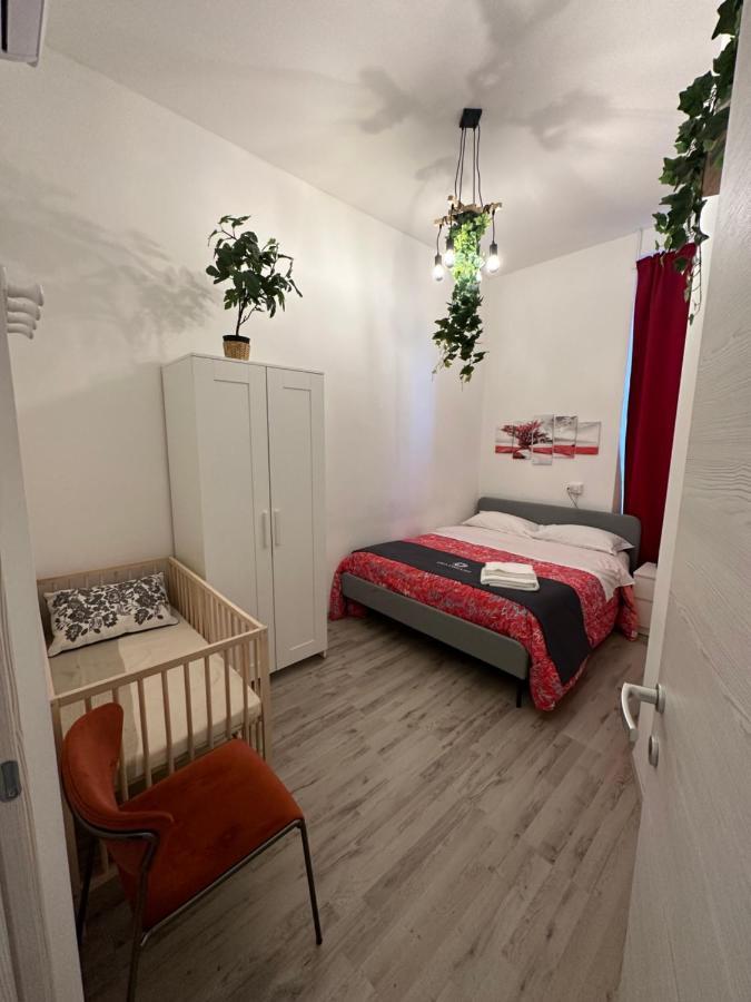 Dea Dreams - Piazzale Lodi Near Fondazione Prada Apartman Milánó Kültér fotó